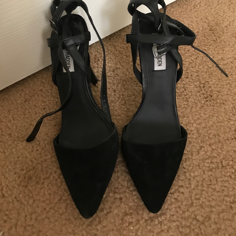 Steve Madden pointed Toe Pumps