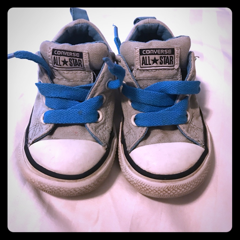 Toddler converse size 6