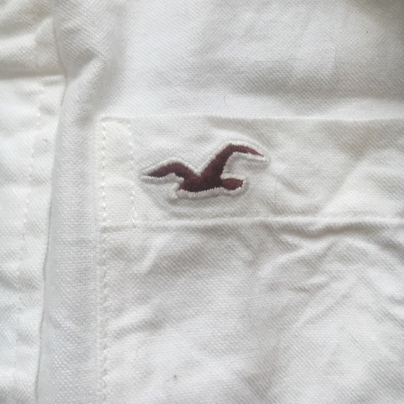 Hollister White Button Down Shirt Small - Picture 2 of 4