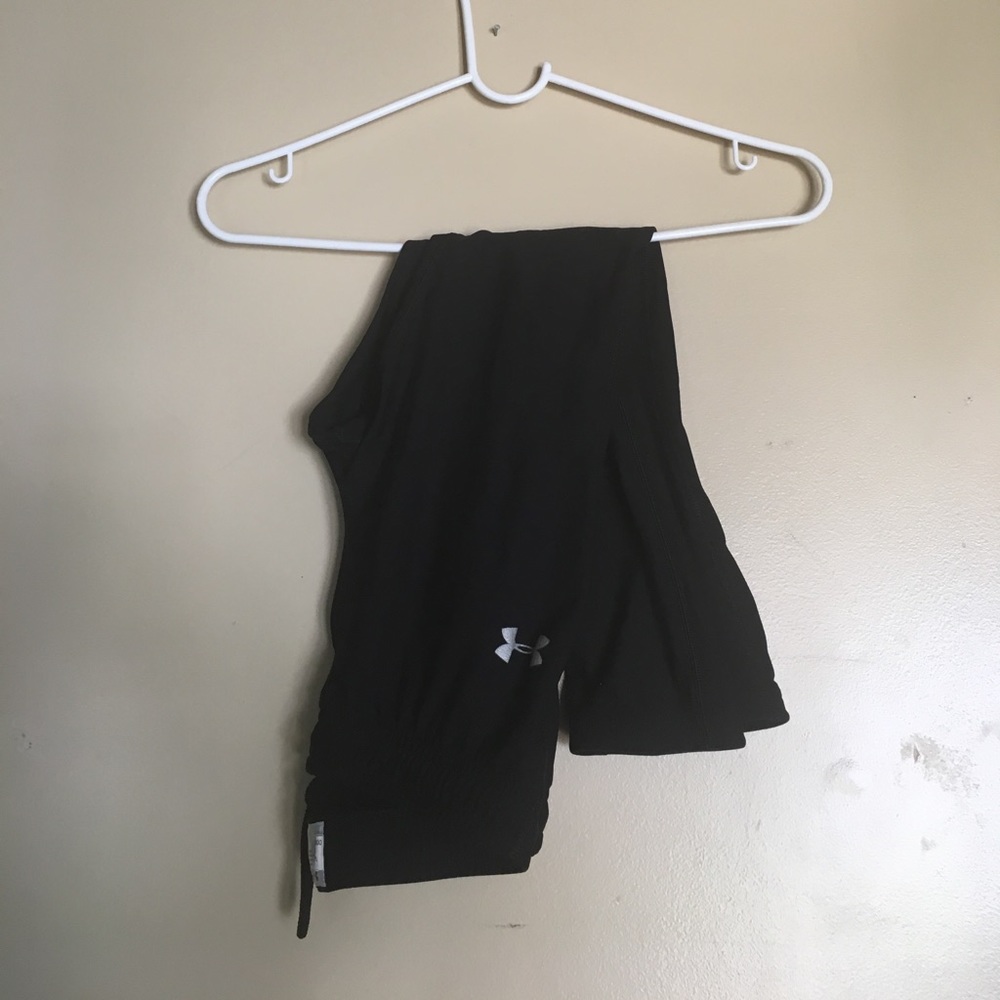 Cropped under amour leggings