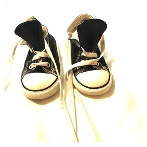 Toddler black high top converse size 6