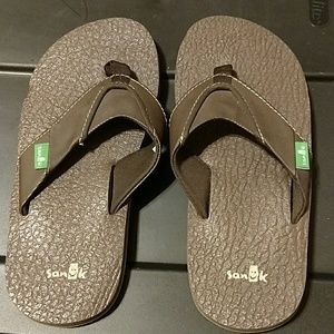 Sanuk flip flops