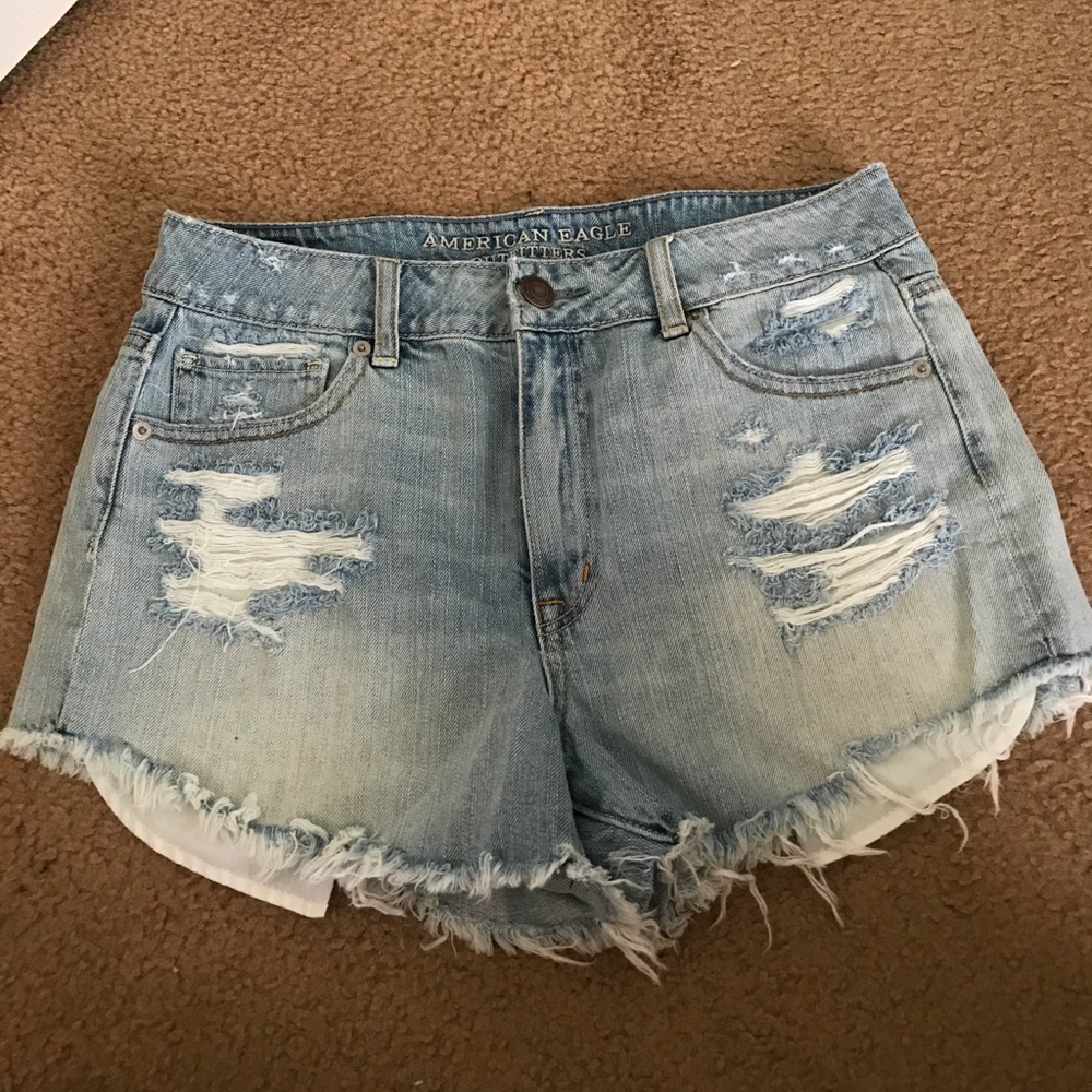 American Eagle Destroyed BF shorts