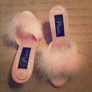 Fun pink feathered slipper heels