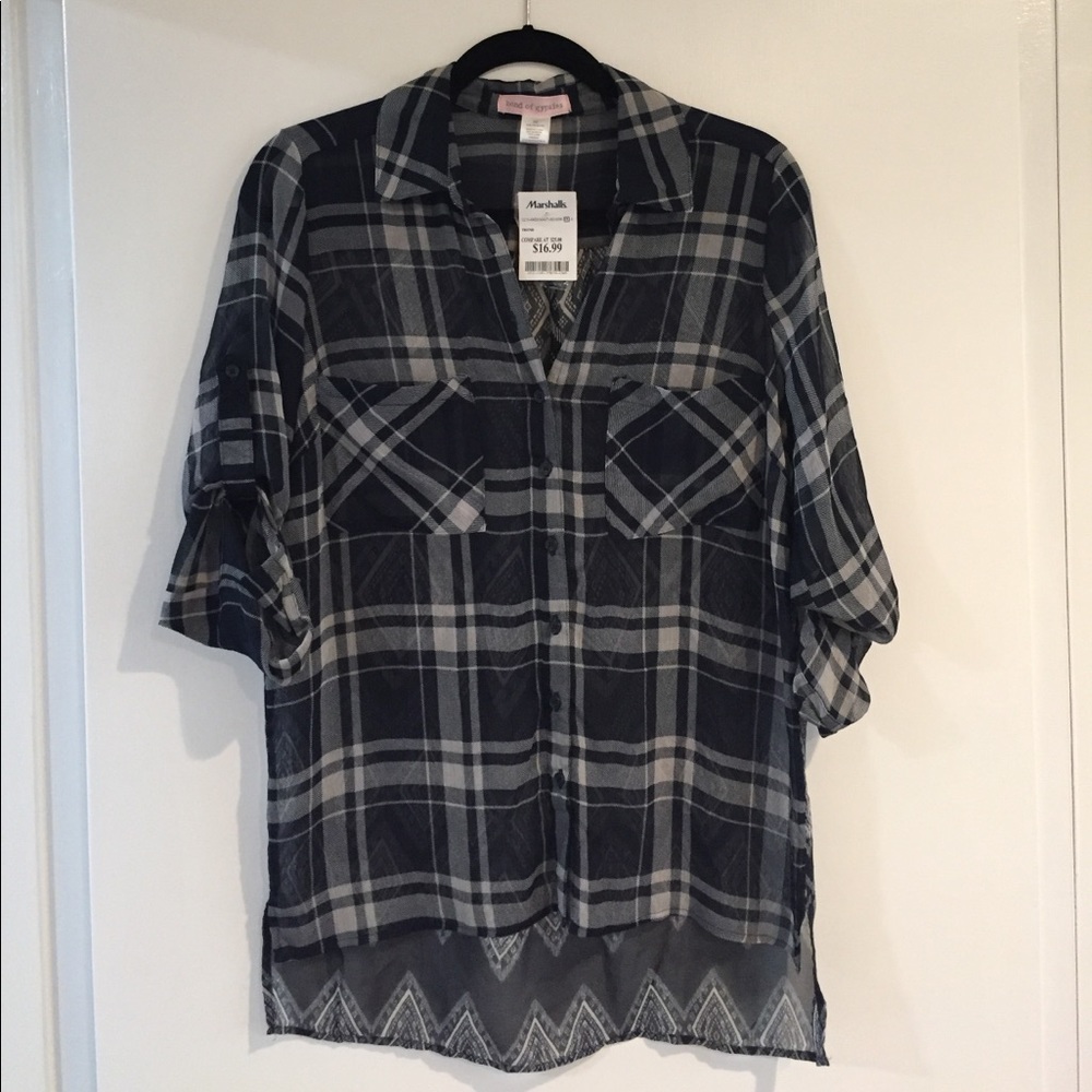 Sheer band of gypies button up