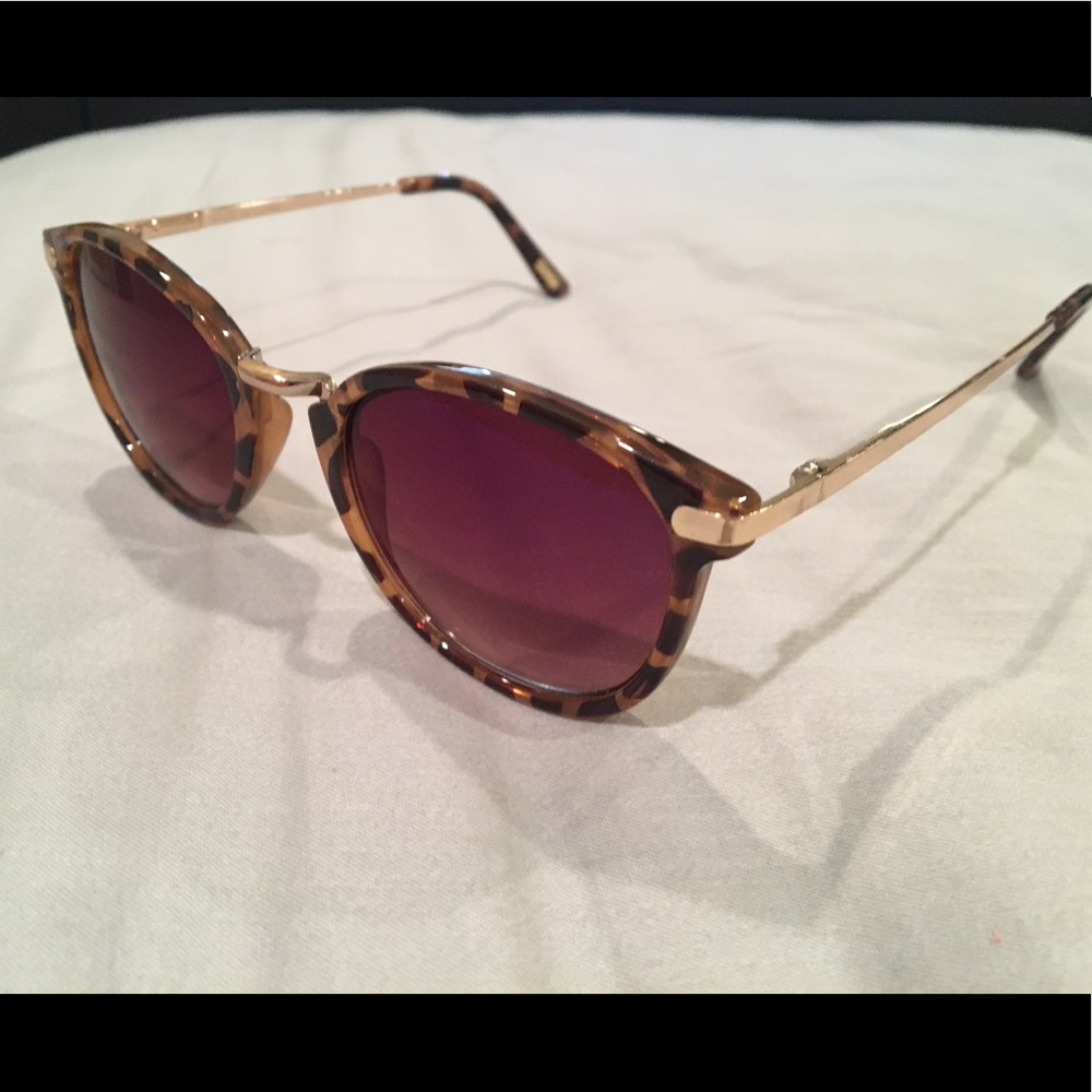 J Crew Tortoise Shell Sunglasses