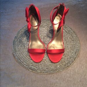 Belle by Badgley Mischka