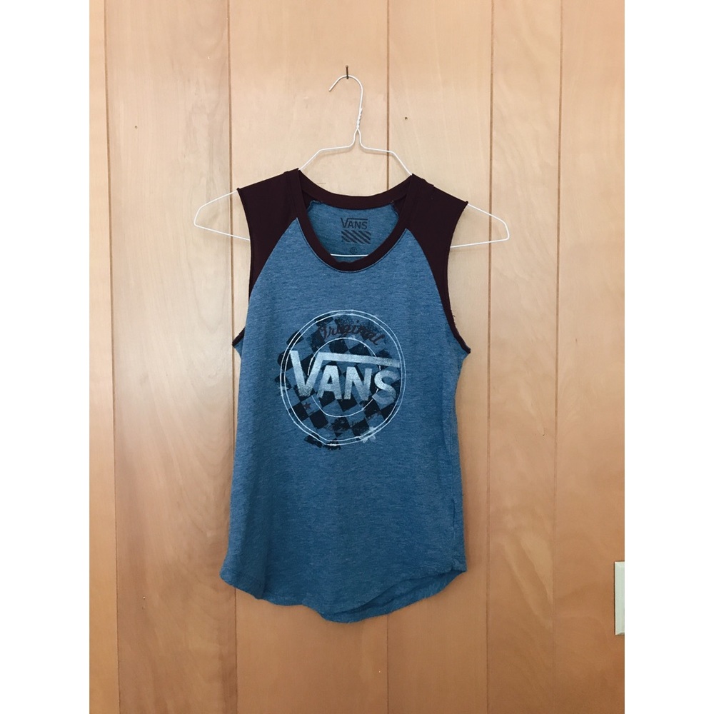 Graphic tee