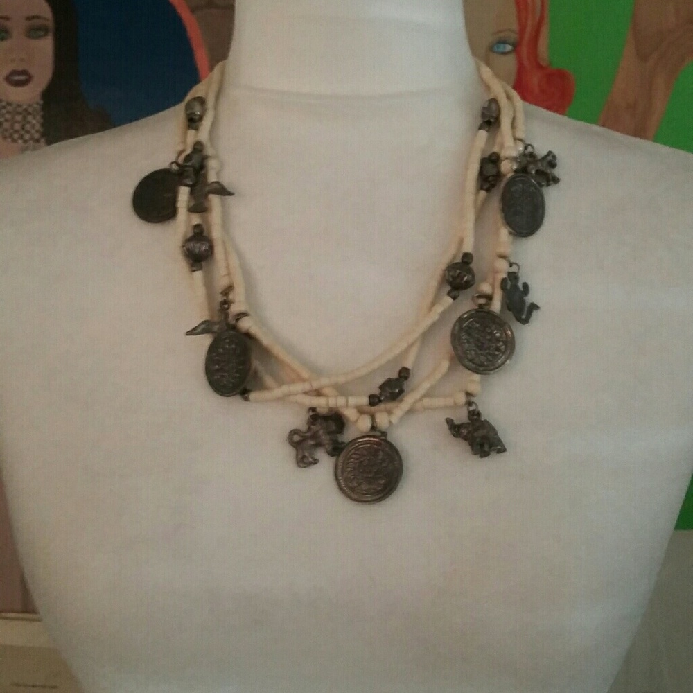 Vintage Shell and metal necklace