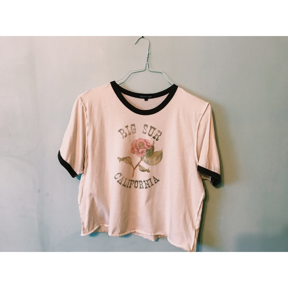 graphic tee