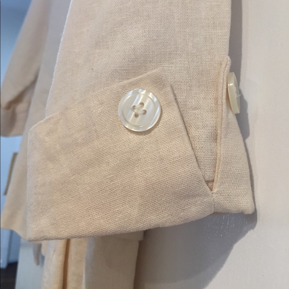Cream linen blazer by Beloved - Picture 5 of 6