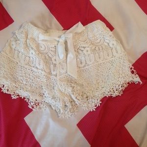 S White lace shorts from Sheinside