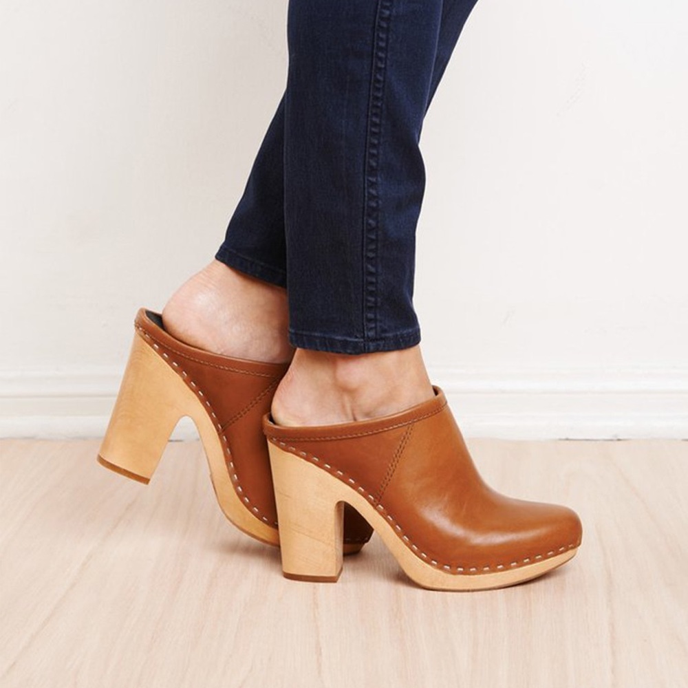 Dolce Vita Ackley Clog