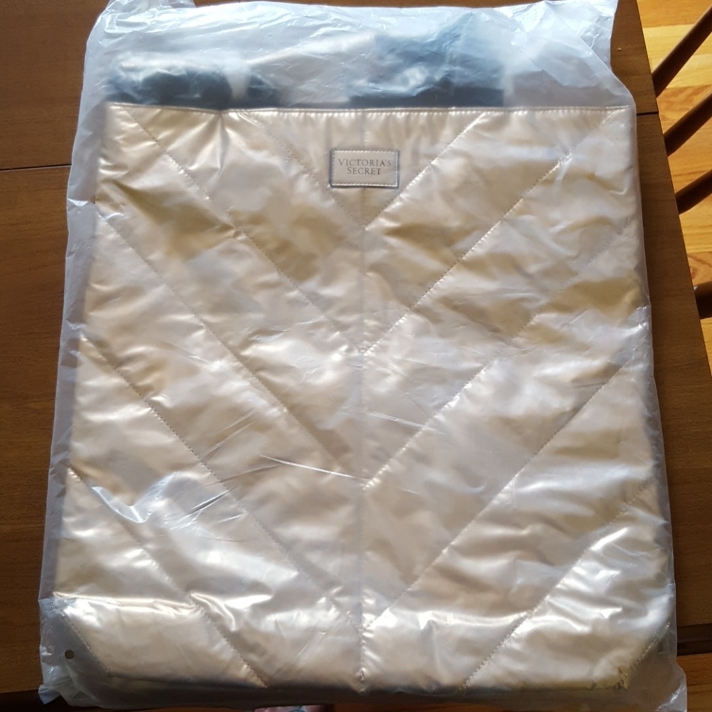 Brand New Victoria's Secret Tote Bag