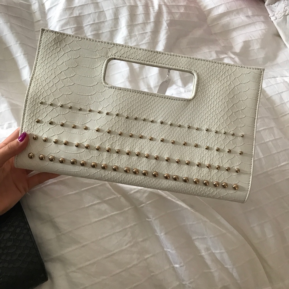 White clutch