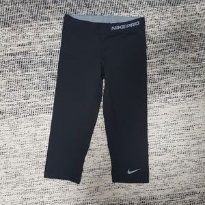 Nike Pro Dri Fit Black Capris