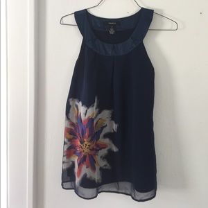 Floral Sleeveless blouse
