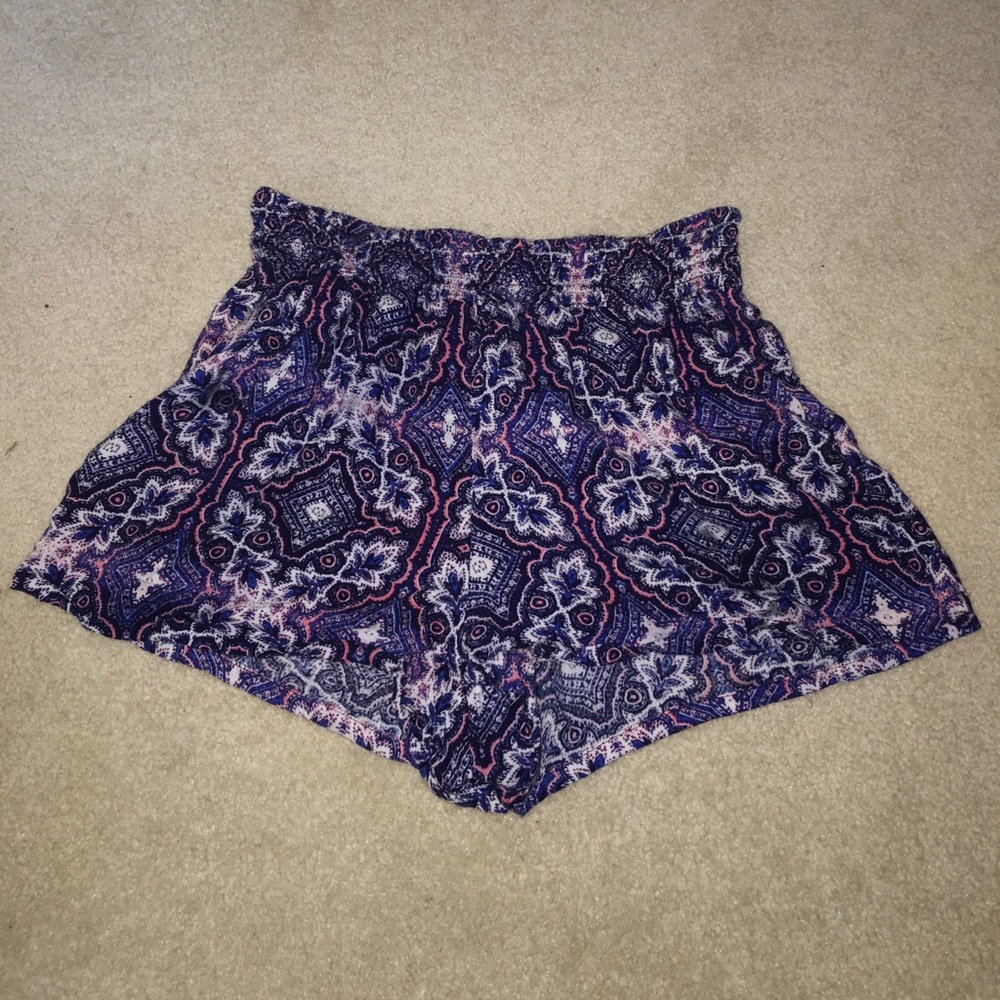 floral shorts