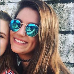 Meet your Posher, Austin