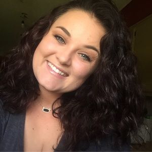 Meet your Posher, Kelsey