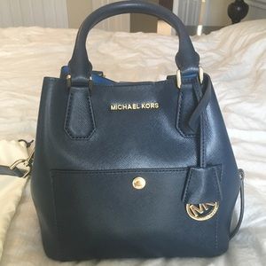 Michael Kors Navy Purse in Excellent Condition