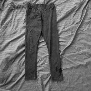 Nike capri