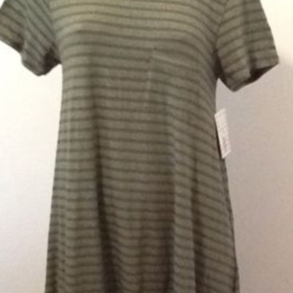 Dress - Picture 3 of 4