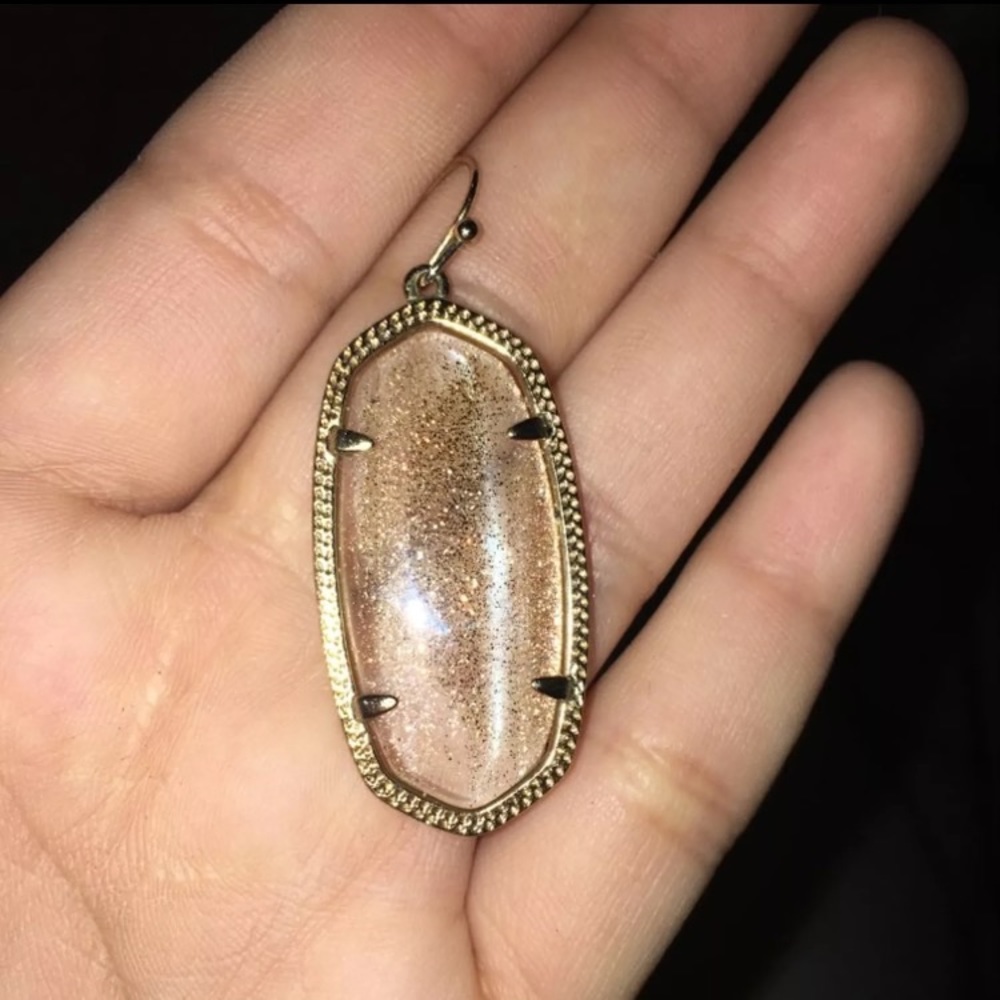 Elle Kendra Scott Single earring