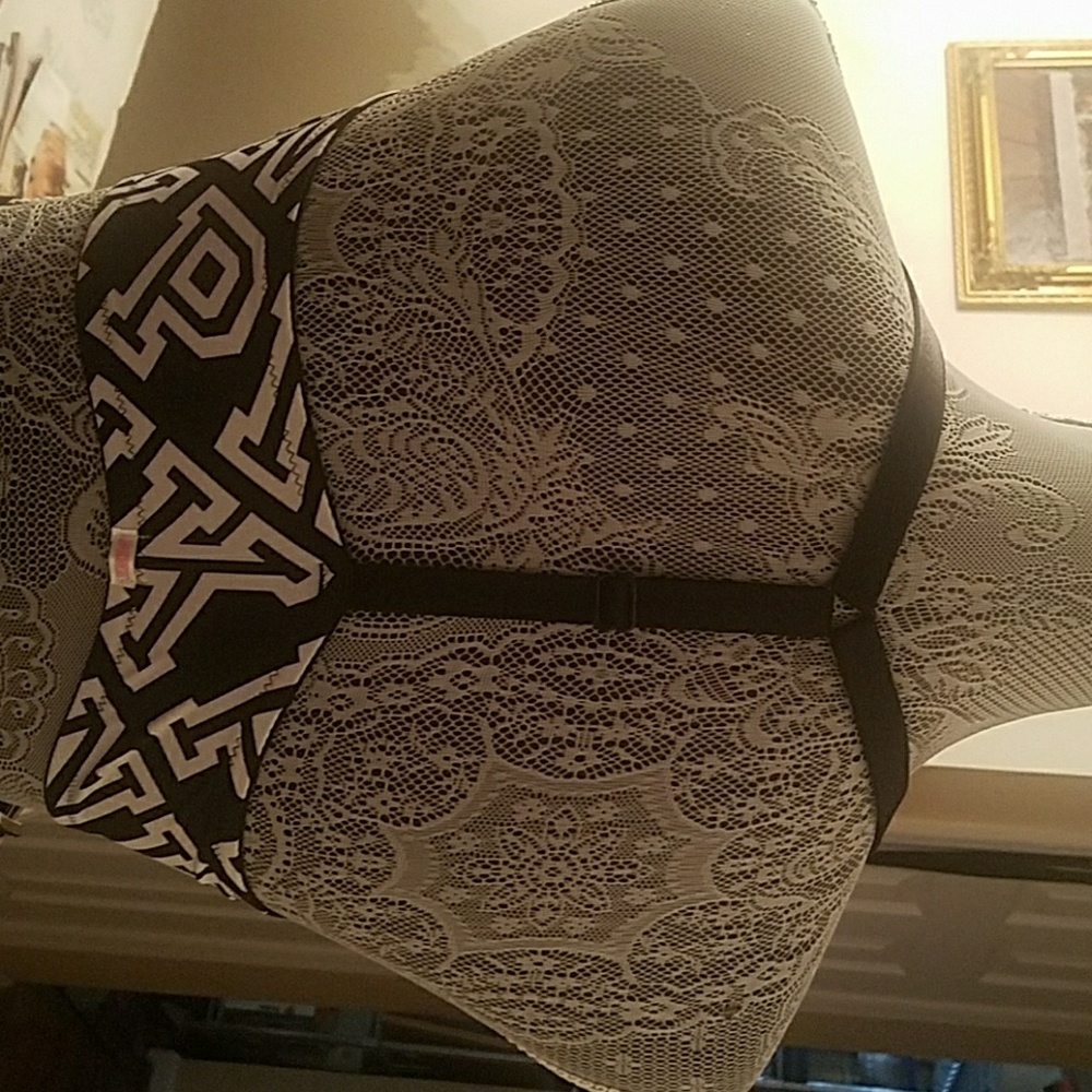 Pink Bra - Picture 2 of 6