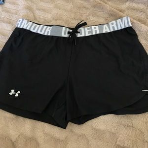CUTE UNDER ARMOR SHORTS