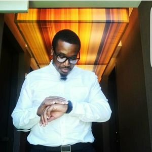 Meet your Posher, Derrick