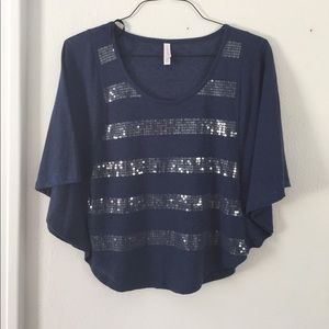 Navy blue top