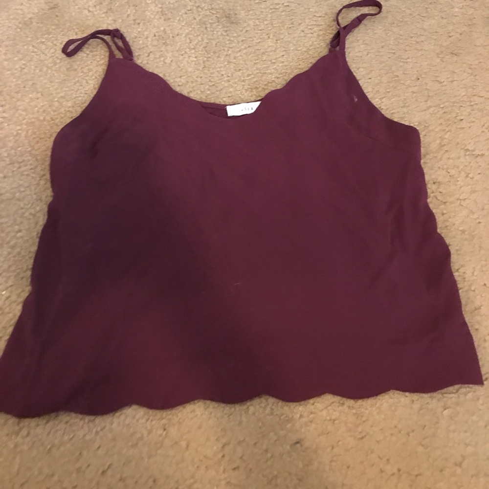 Lush Scalloped Maroon Crop