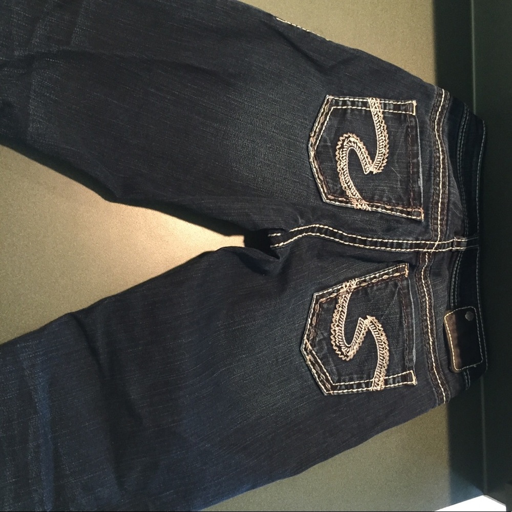 Capris - Picture 2 of 3