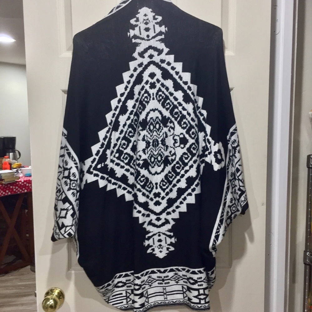 SOLD Reversible oversized cardigan - Picture 2 of 3