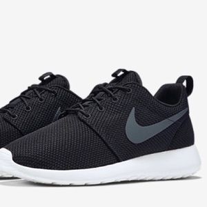 Meet your Posher, Riley