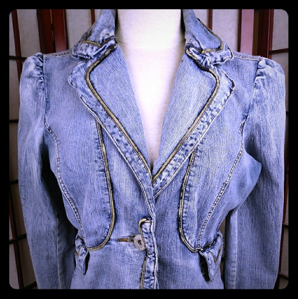 Pretty Jean Jacket