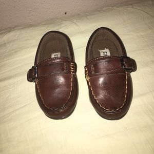 Very cute boat shoes for toddler !!😊😊😊