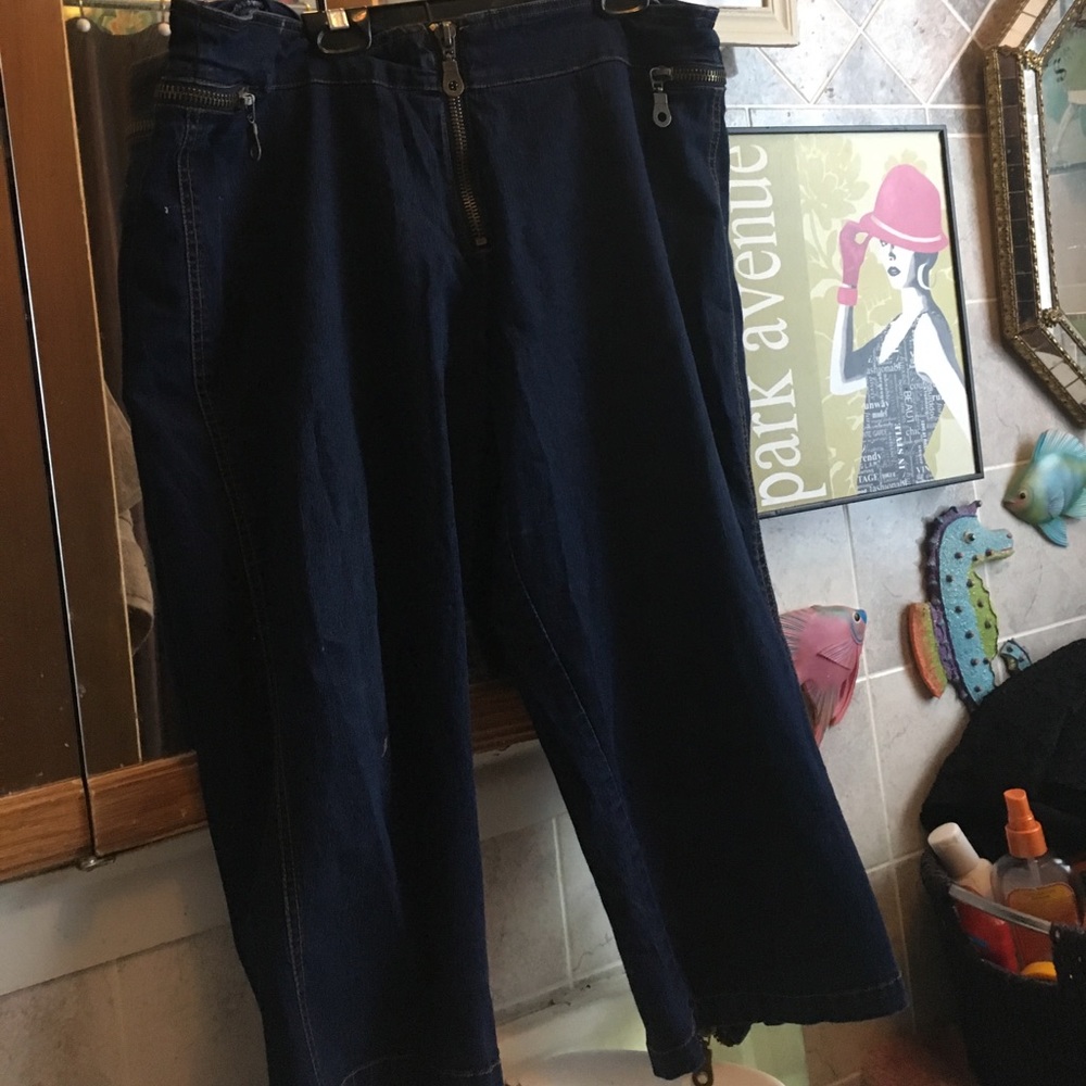 Juke box capris