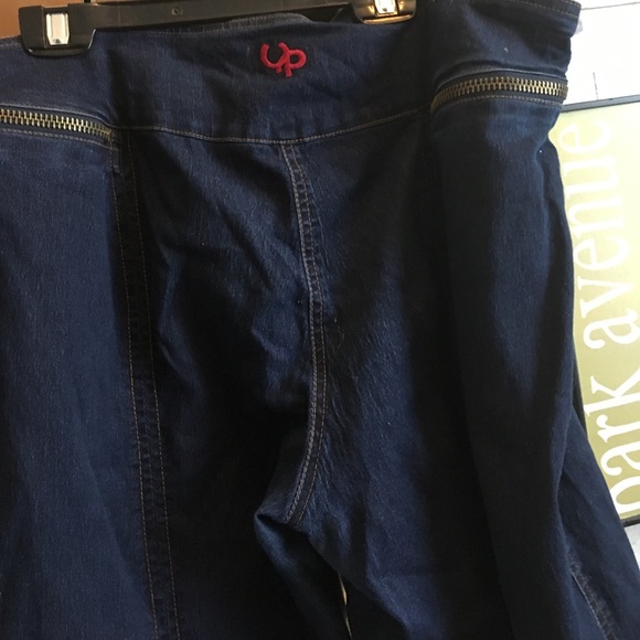 Juke box capris - Picture 5 of 6