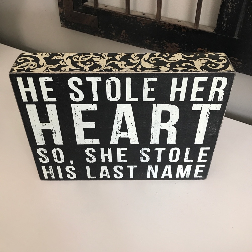 Box wooden sign.