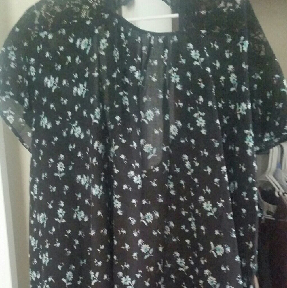 Torrid Hi Low Chiffon Top