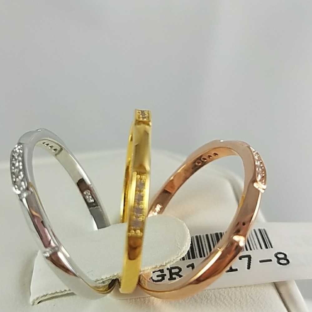 3pc stackable Tri Color Wedding Bands - Picture 7 of 8