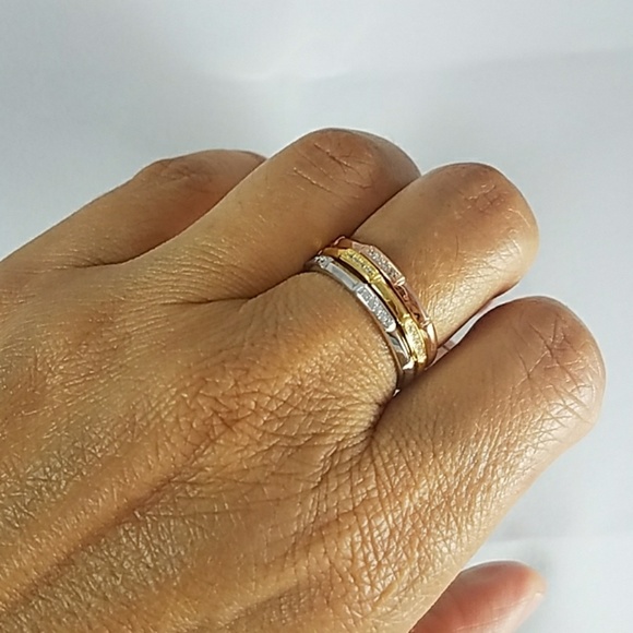 3pc stackable Tri Color Wedding Bands - Picture 8 of 8