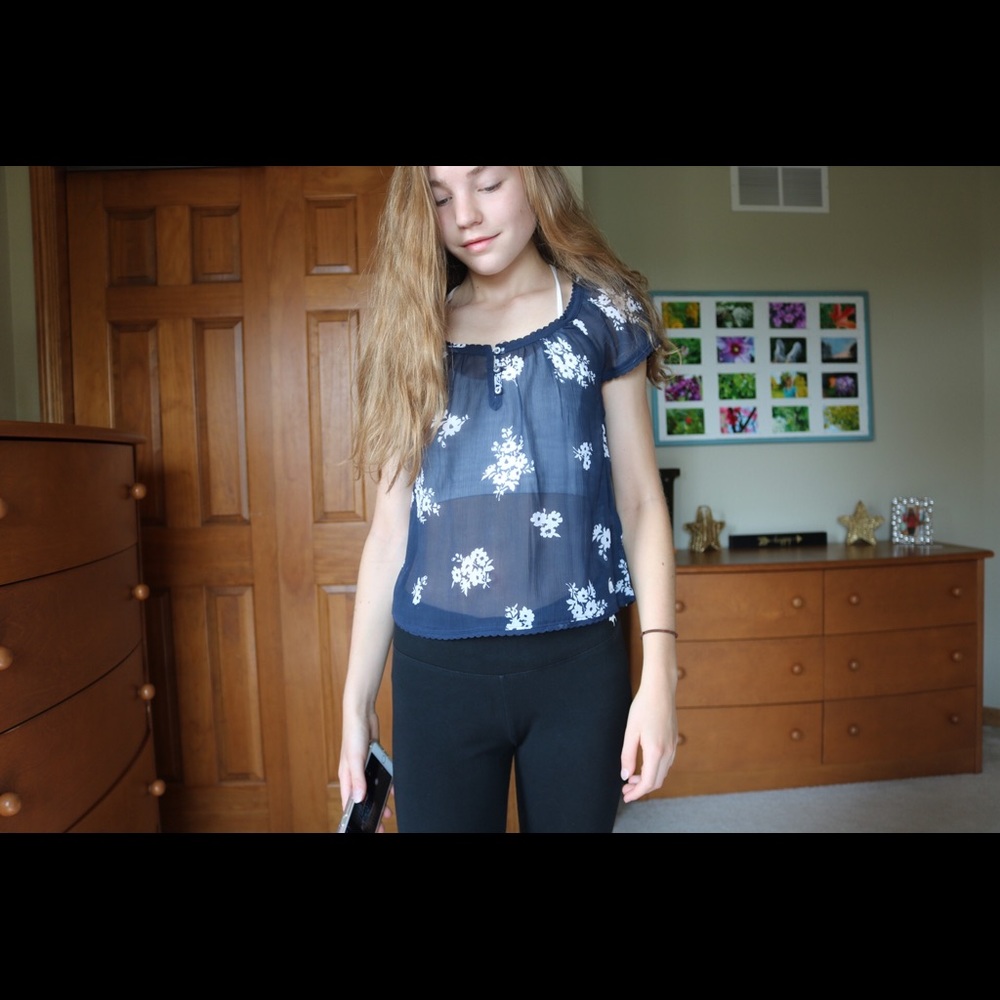 Abercrombie Shirt!!
