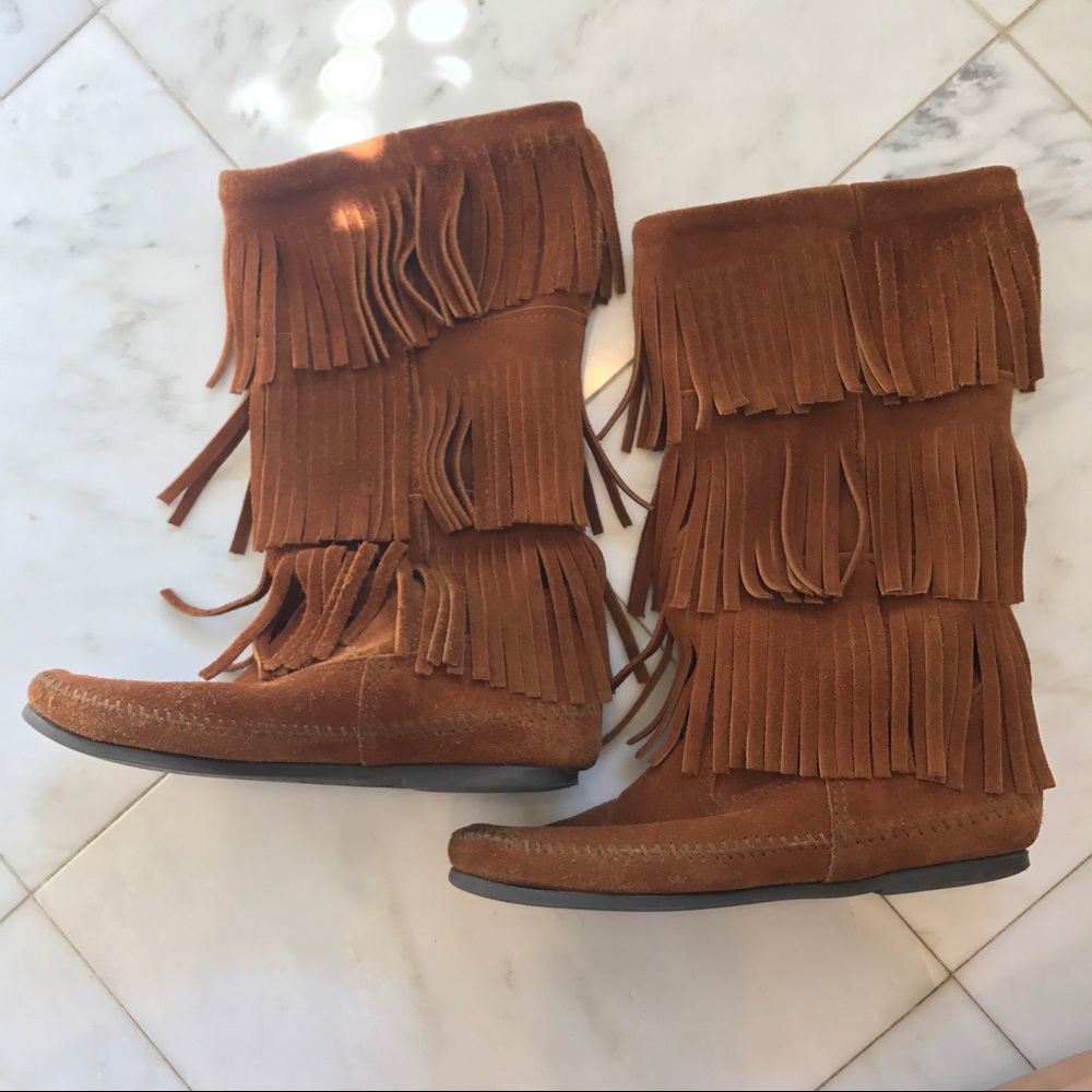 Minnetonka 3 Layer Fringe Boot