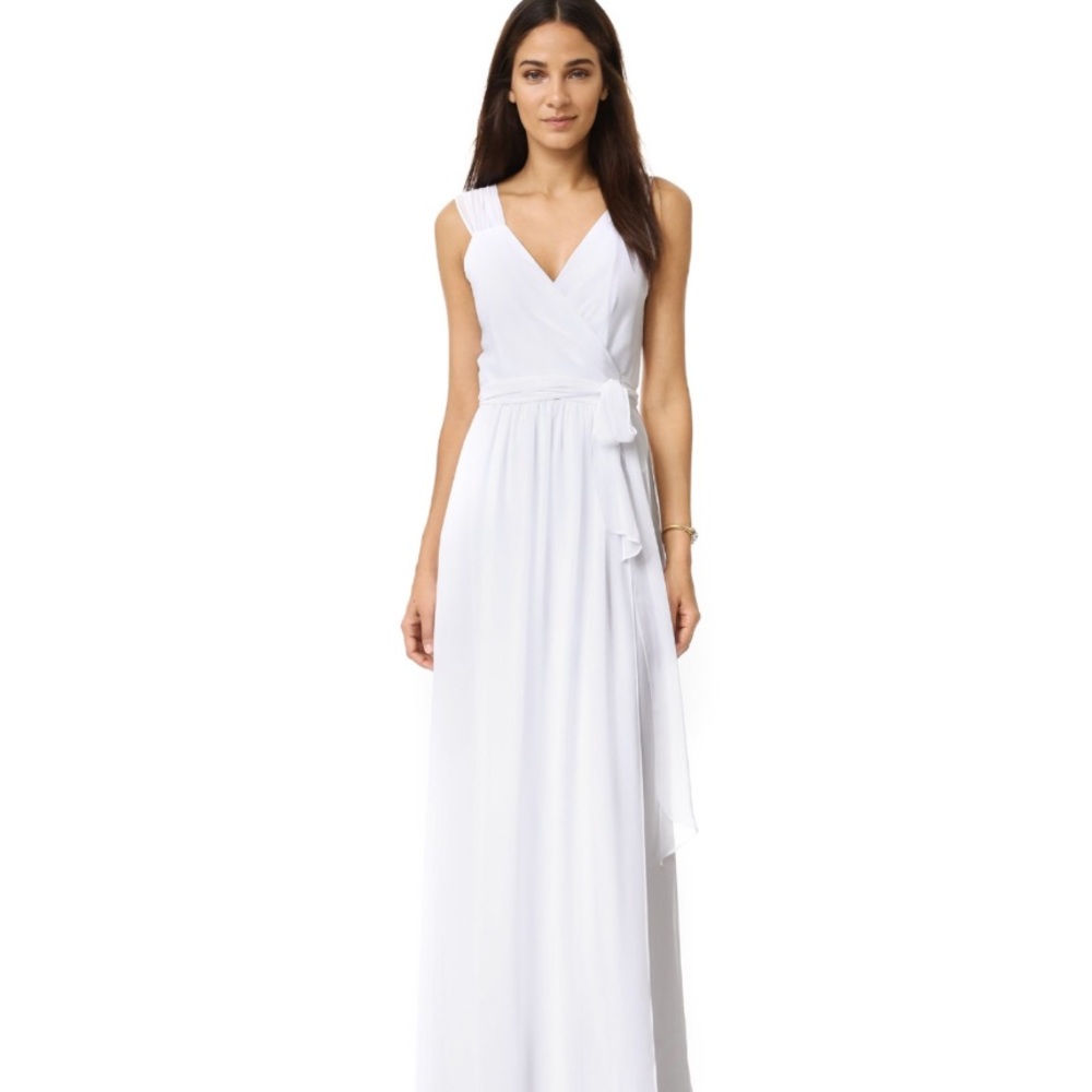 Joanna August Newberry Cap Sleeve Gown