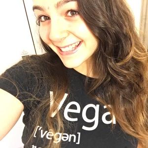 Meet your Posher, Sabrina