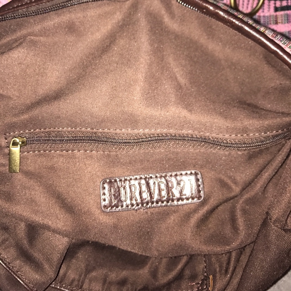 Backpack - Picture 5 of 7