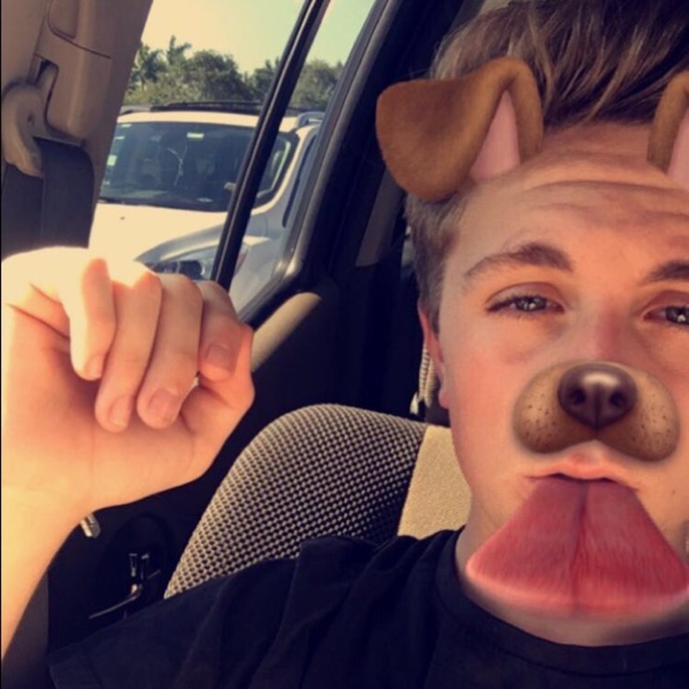 Meet your Posher, Zak